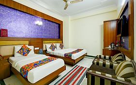Hotel Star Paradise